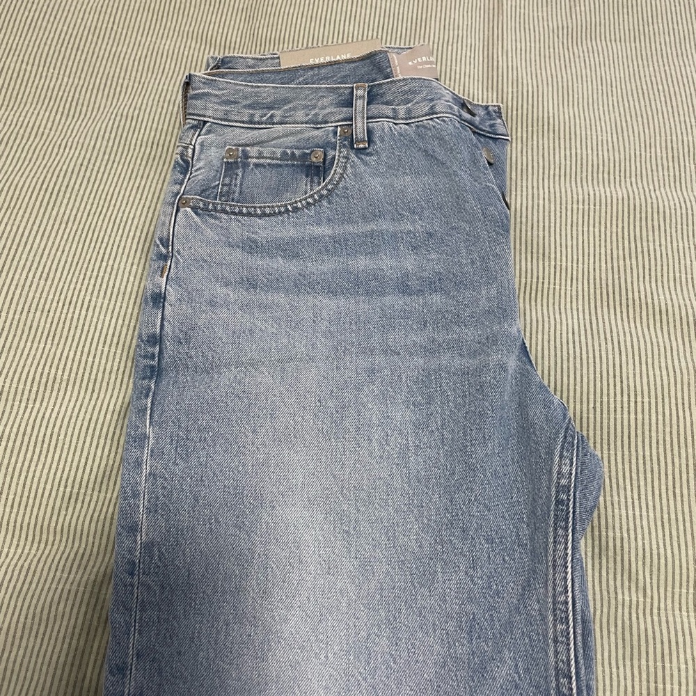 Everlane The ’90s Cheeky Jean